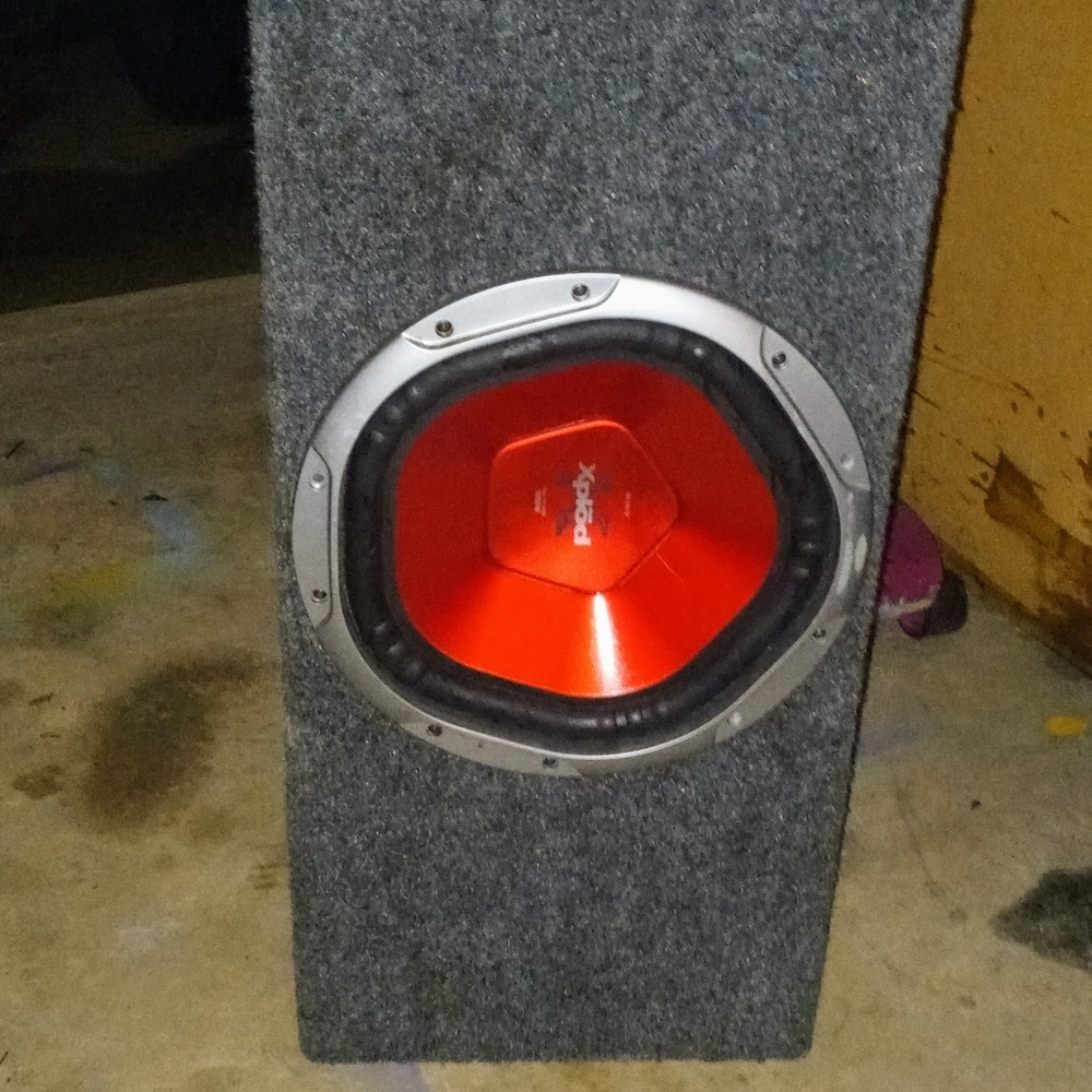 12"sub in speaker box